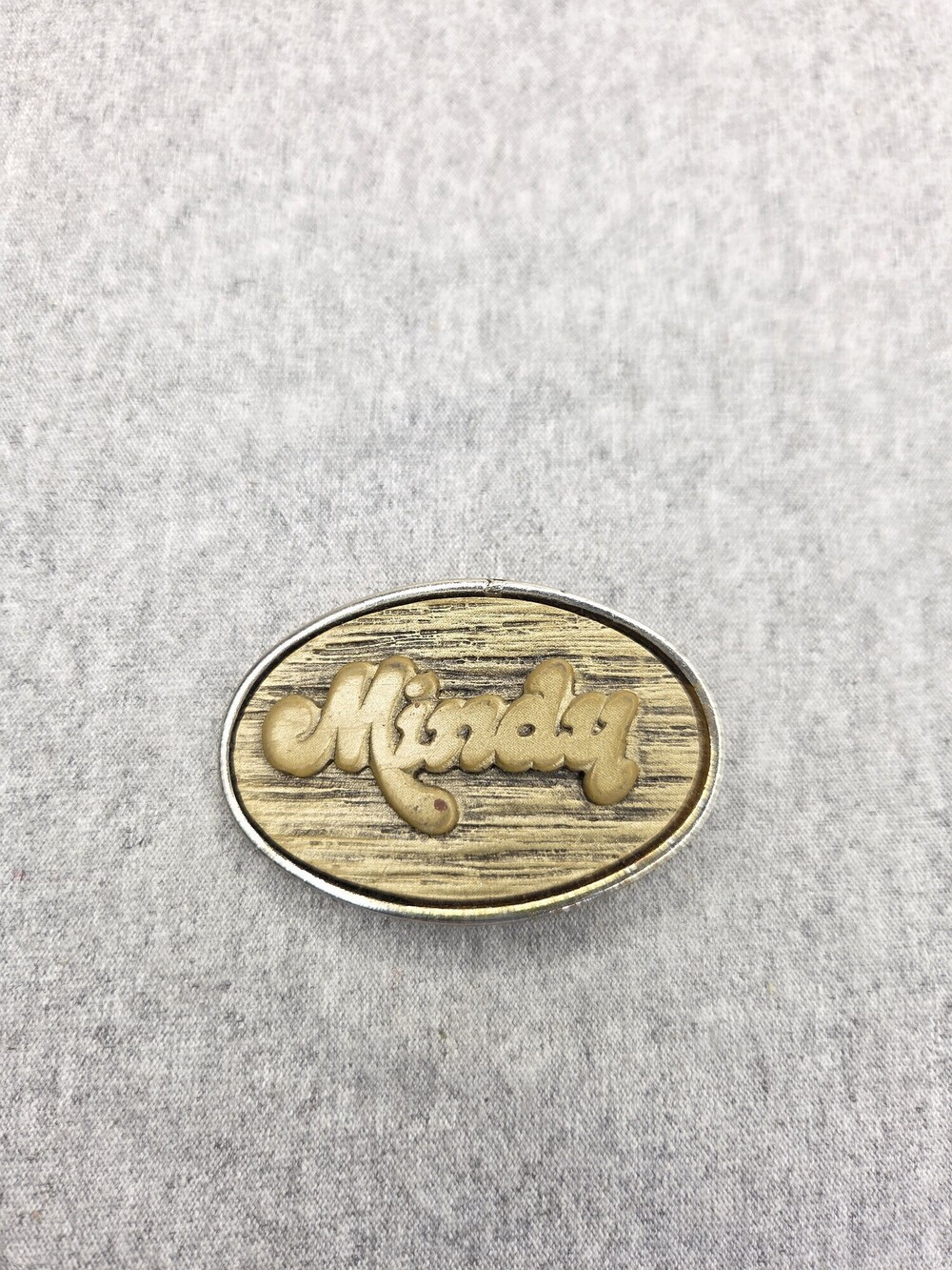 Vintage 1970s Mindy Name Belt Buckle Oden Faux Woodgrain Gold Tone Womens